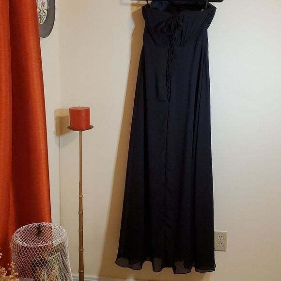 Black strapless maxi evening gown with jeweled embellishment size 8 - Picture 7 of 13